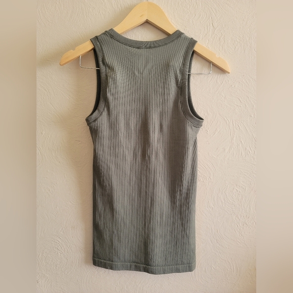 Athleta, Renew Ribbed‎ Tank Top, Sleeveless Crew Neck, Olive Green , Size XS - Picture 3 of 8